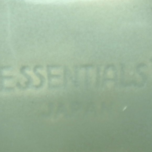 Radio Cookie Jar Essentials Japan Green Ceramic 10.5"L x 5.5"W x 6.5"H - Picture 14 of 14